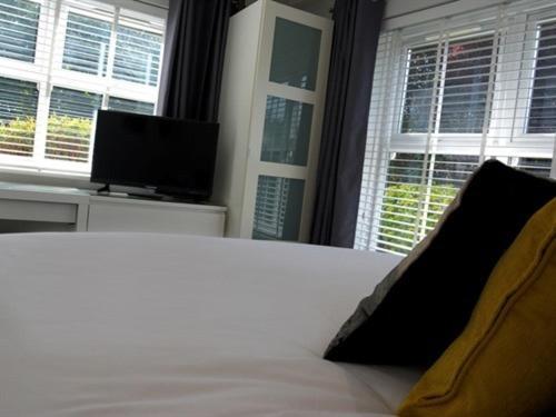 The White Horse View B&B Shrivenham Екстер'єр фото